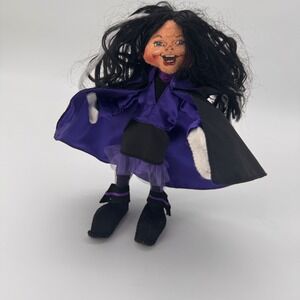 Annalee Villainess Witch Elf Doll Halloween Decor Purple Black Cape Posable 2010